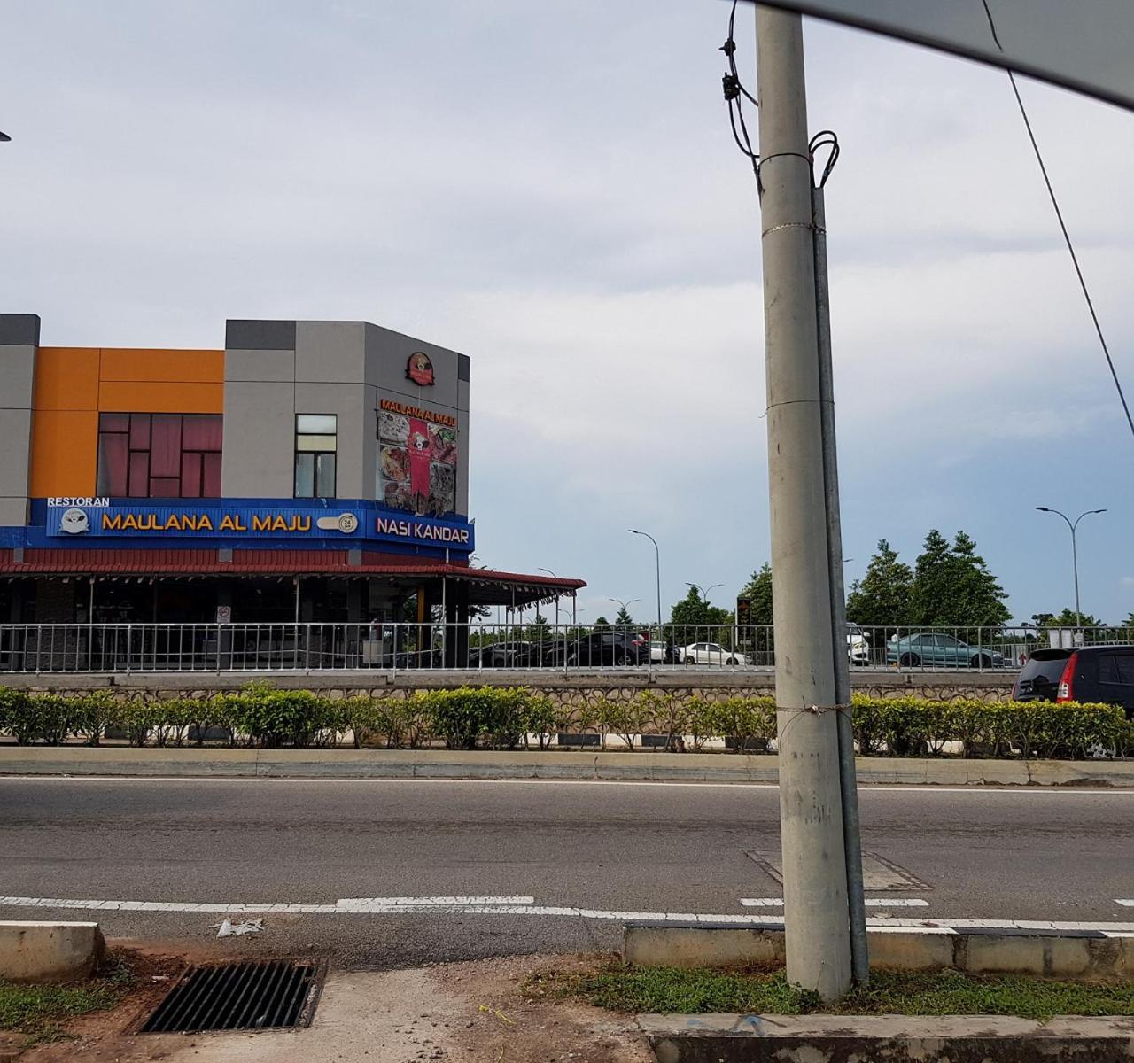 Selendang In Krubong Near Std Hang Jebat, Mitc & Utem 말라카 외부 사진